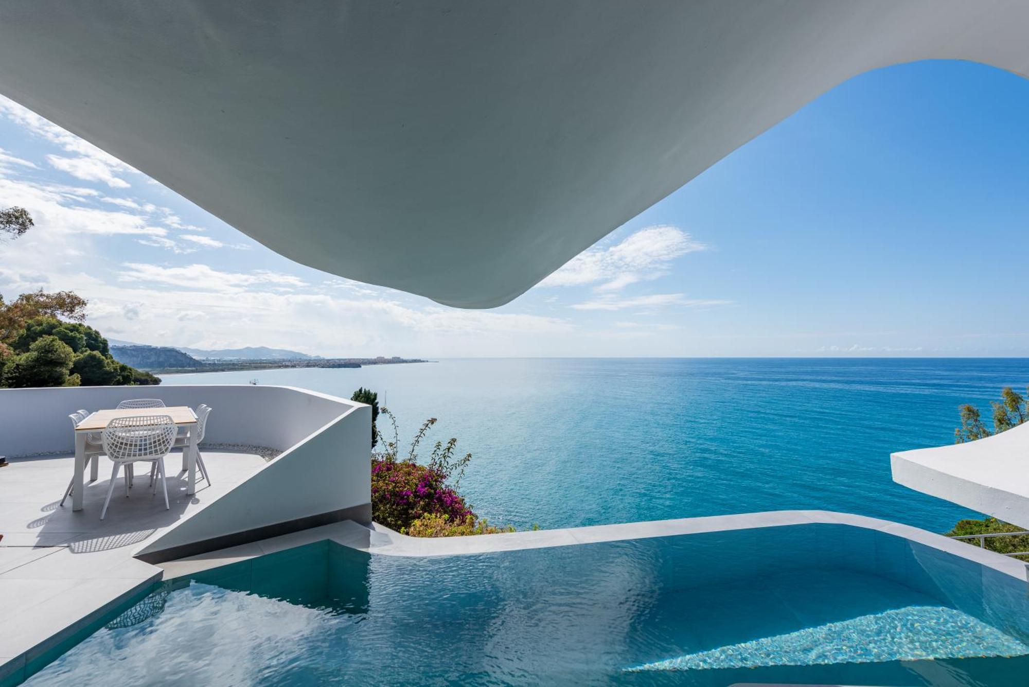 Rentitspain Casa Del Acantilado Piscina Climatizada Salobrena Ngoại thất bức ảnh